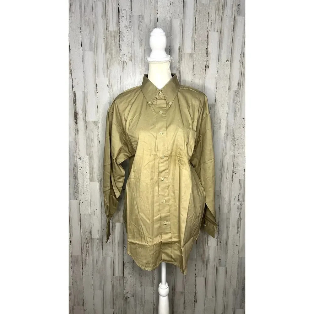 Vantage Men's‎ Beige Button-Down Dress Shirt Size Medium Long Sleeve